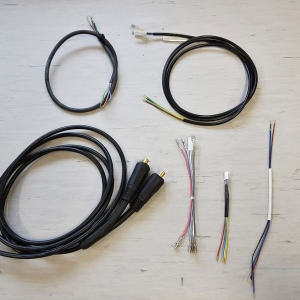 Razni končni izdelki iz kablov in žic